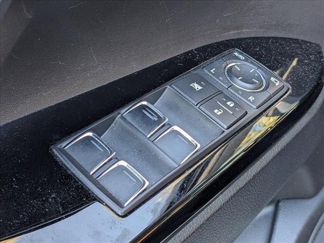 2016 lexus lx 570 base