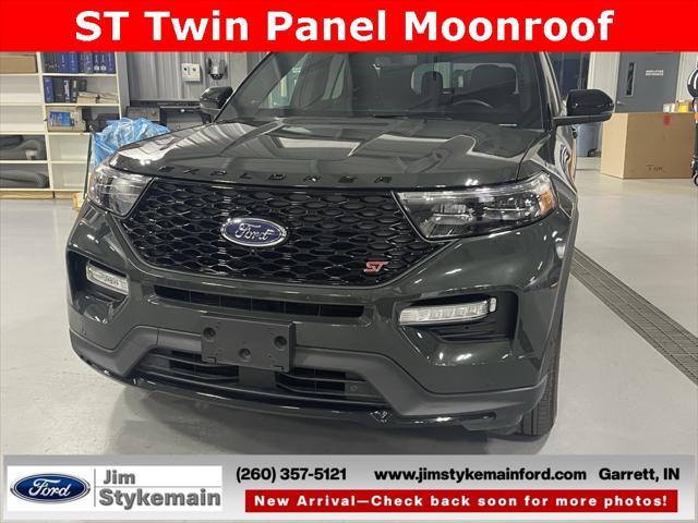 2022 ford explorer st