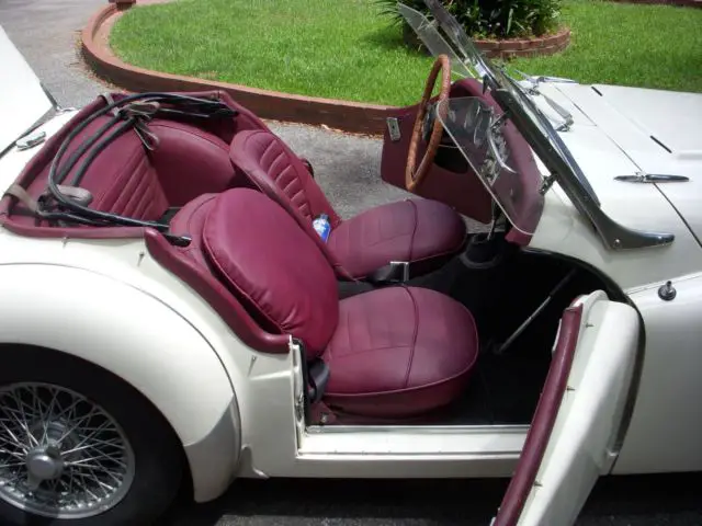white triumph tr3a 1960 great condition