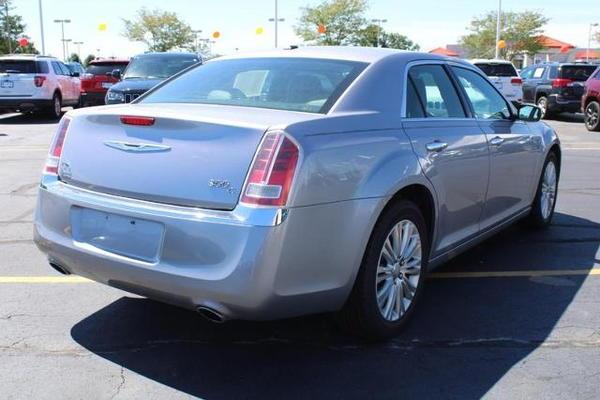 2014 chrysler 300c in saint louis, missouri