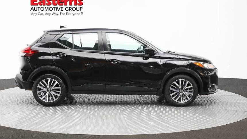 2021 nissan kicks sv