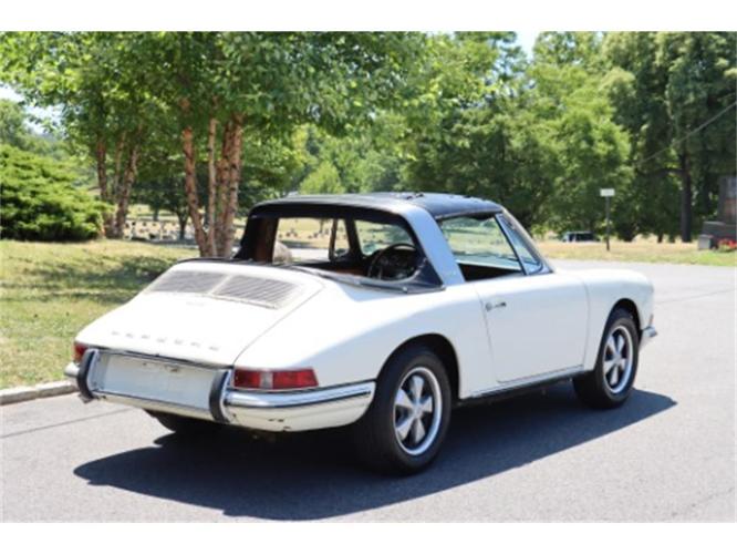 1967 porsche 912 in astoria, new york