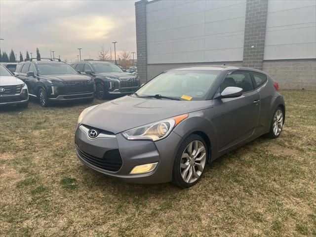 2013 hyundai veloster base