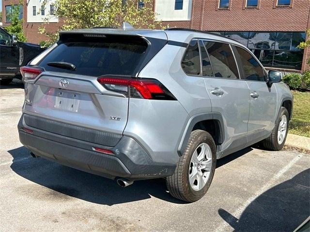 2019 toyota rav4 xle