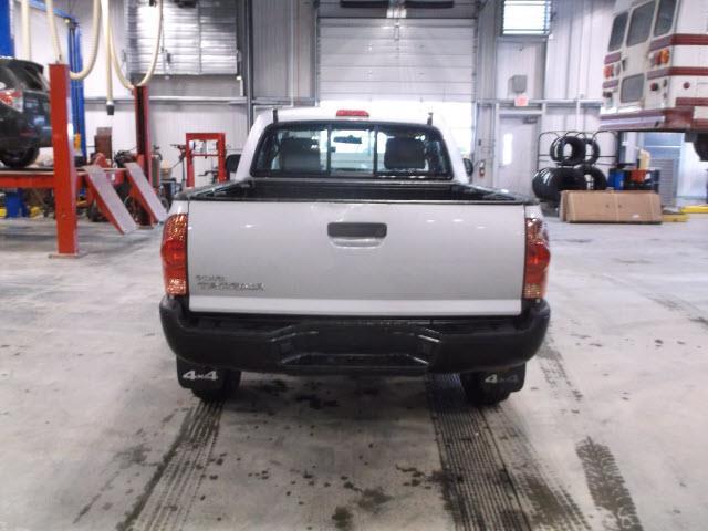 2012 toyota tacoma base 4x4 base 2dr regular cab 6.1 ft sb 4a for sale in morrisville, vermont