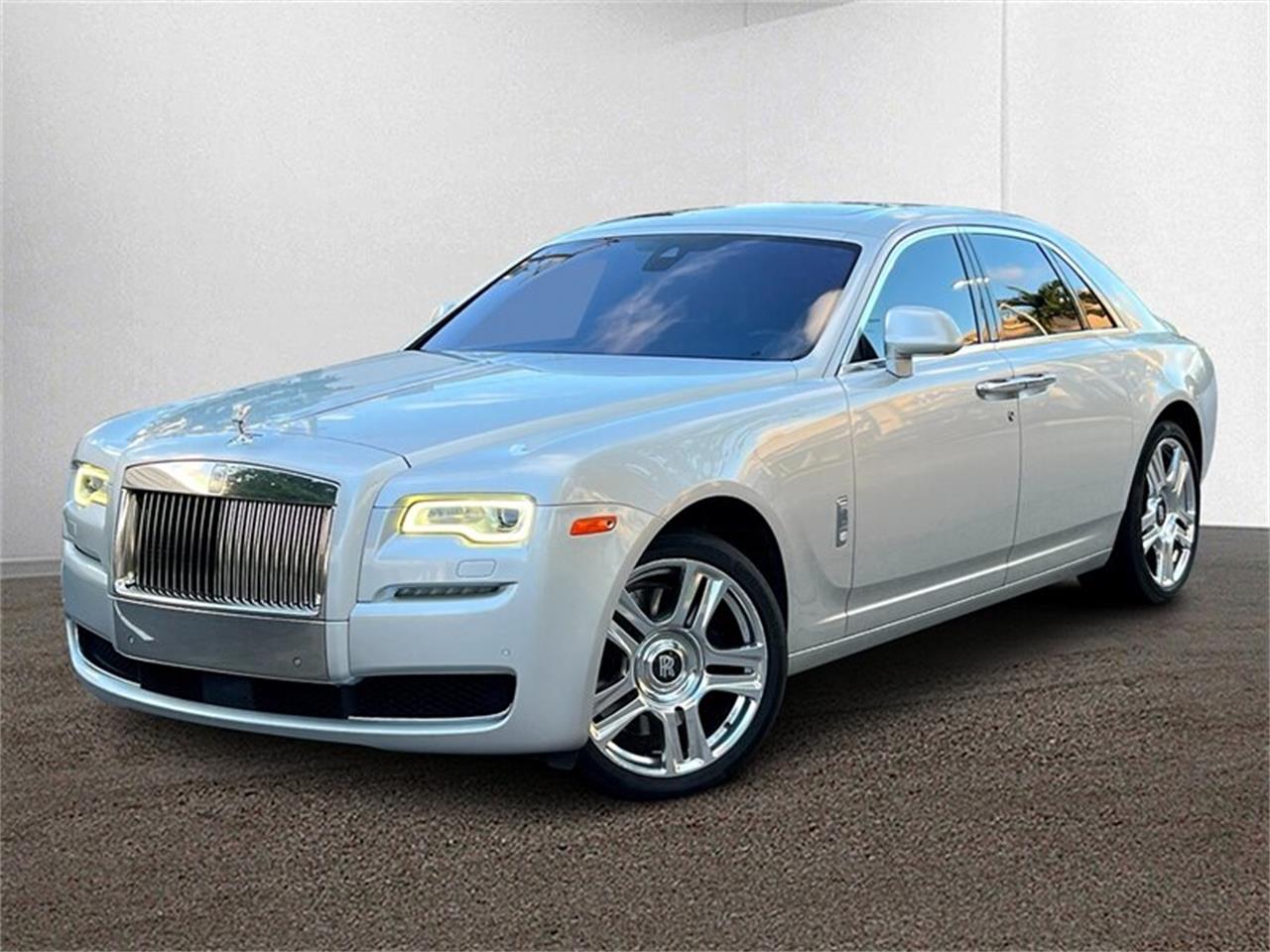 2015 rolls-royce silver ghost