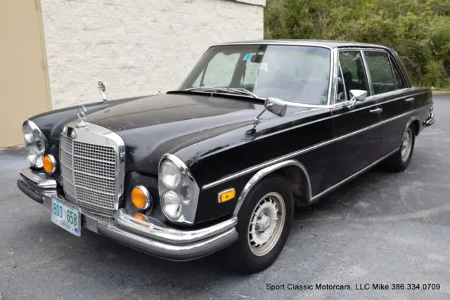 1971 mercedes benz 300sel 6.3 sunroof 180g/040g two tone solid, straight body