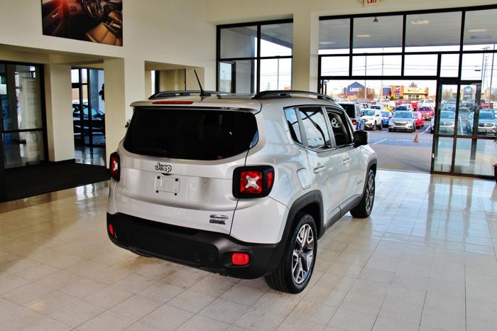 used 2016 jeep renegade fwd latitude hopkinsville, ky 42240 for sale in hopkinsville, kentucky