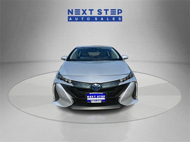 2017 toyota prius prime plus