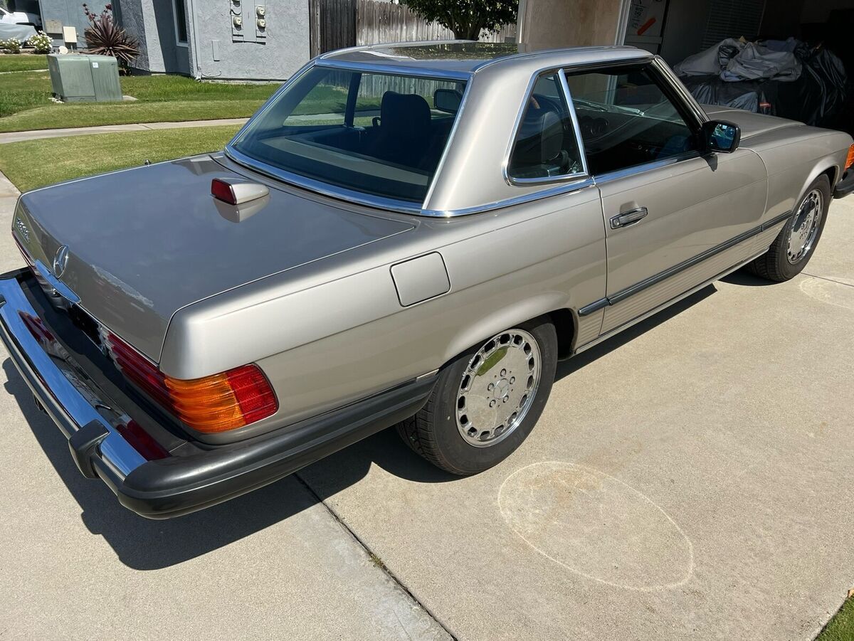 1986 mercedes-benz 560sl convertible smoke silver rwd automatic sl