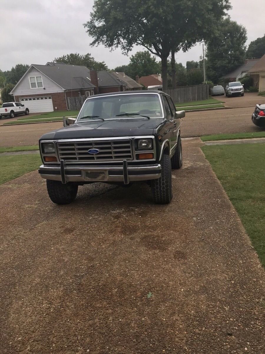 1986 ford bronco suv black 4wd automatic u100