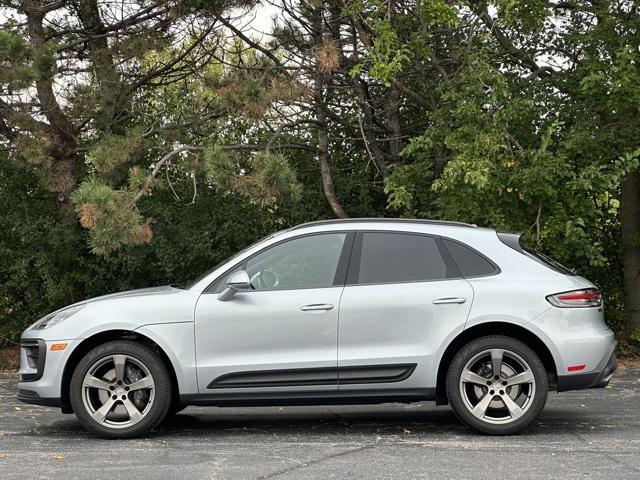 2023 porsche macan base