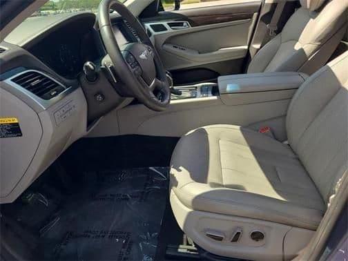 2016 hyundai genesis in co bluffs, iowa
