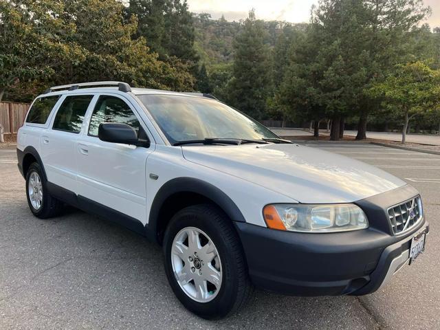 2005 volvo xc70 2.5t