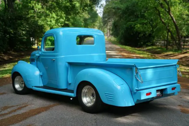 ( rare ) 1939 dodge truck - full frame off restoration restomod 700 hp flawless!