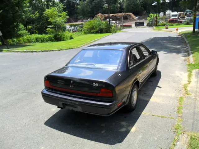 1993 infiniti q45 base sedan 4-door 4.5l adult owner!