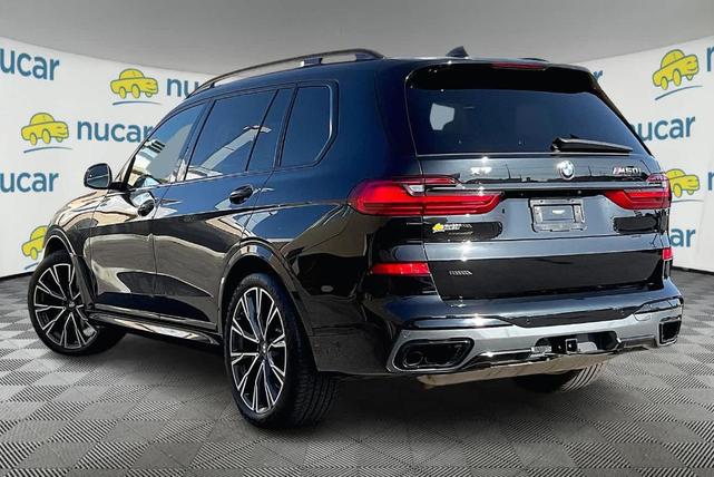 2022 bmw x7 m50i