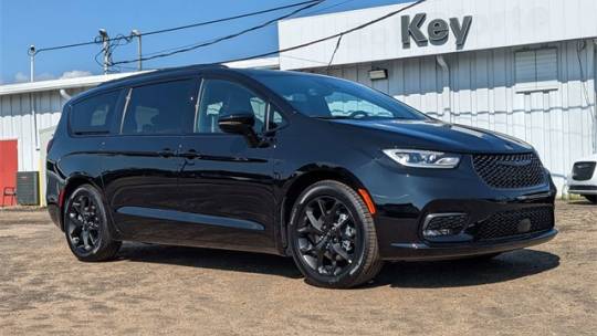 2024 Chrysler Pacifica limited