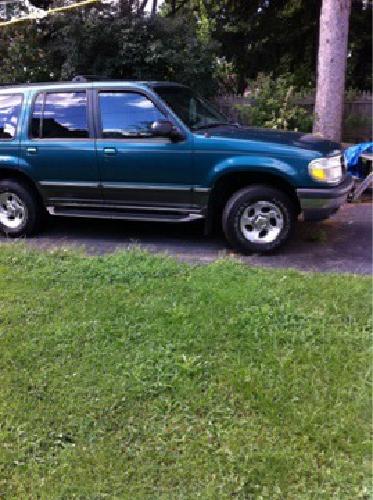98 ford explorer 4x4 in cleveland, oh