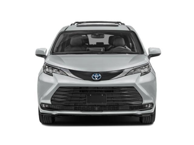 2023 toyota sienna l