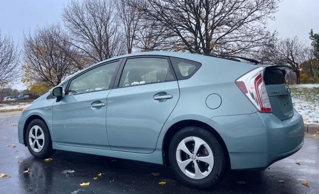 2014 toyota prius three