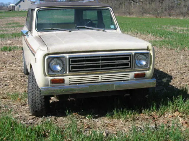 scout traveler, low rust, solid body, easy project!
