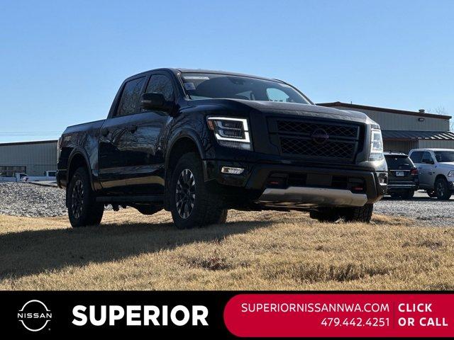 2024 nissan titan pro-4x