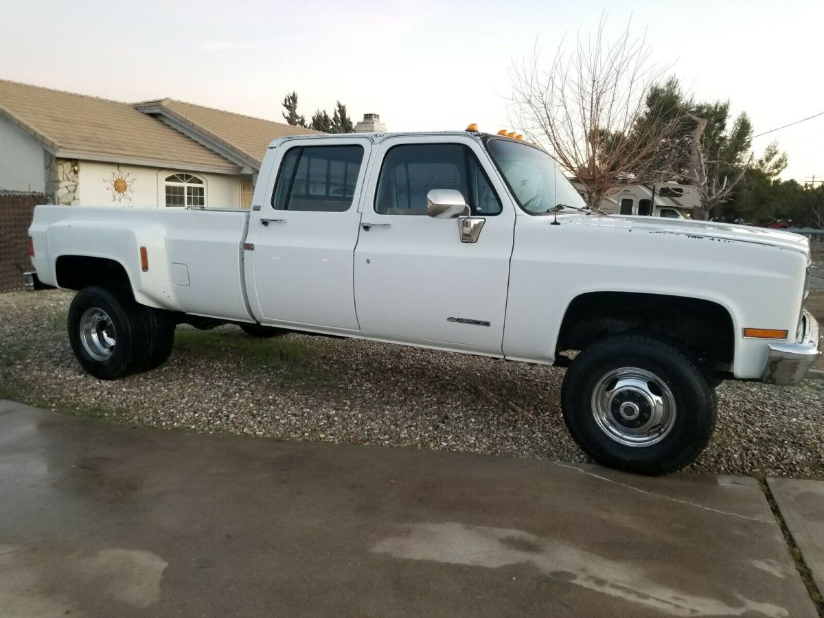 1991chevorlet dually 4x4 5 speed with gear vendor