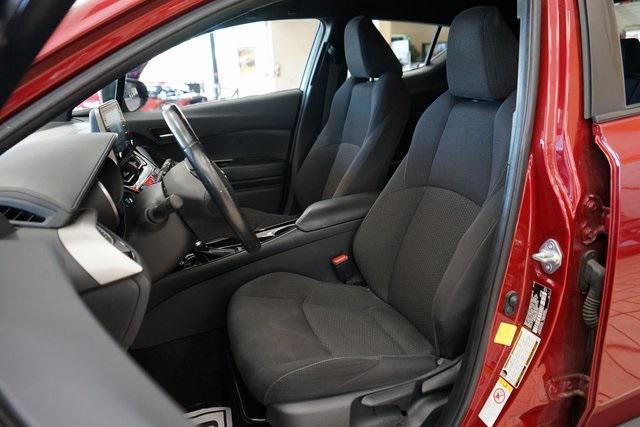 2019 toyota c-hr xle