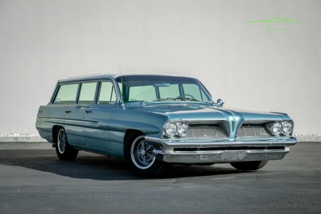 1961 pontiac catalina safari wagon