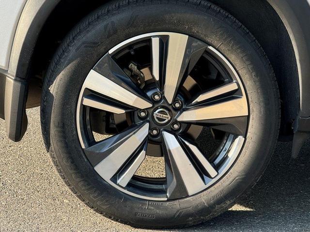 2021 nissan rogue sl