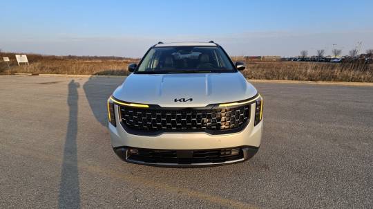 2025 Kia Carnival