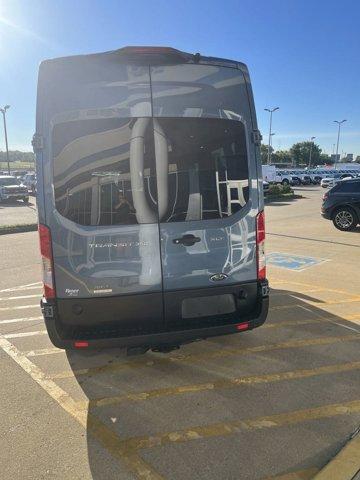 2023 ford transit-350