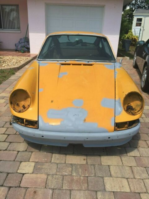 1973 porsche 911 t with s trim signal orange brown