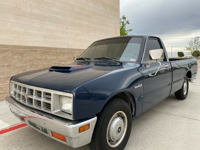 rare p'up factory 2.2 turbo diesel 5 spd 1 of a kind garage kept survivor c223t