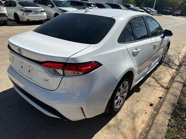 2022 toyota corolla le