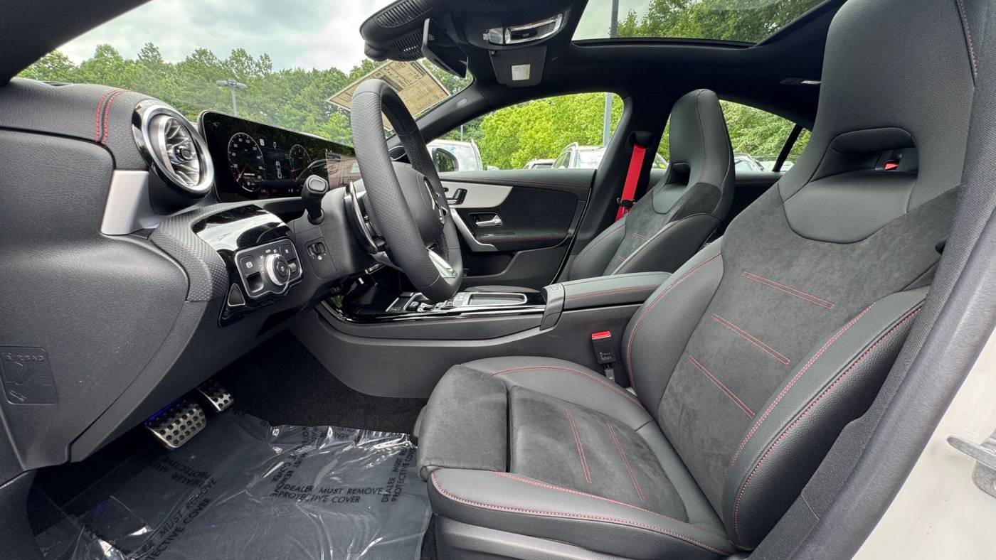 2025 mercedes-benz cla amg cla 35