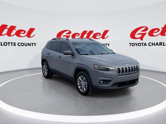 2021 jeep cherokee latitude lux