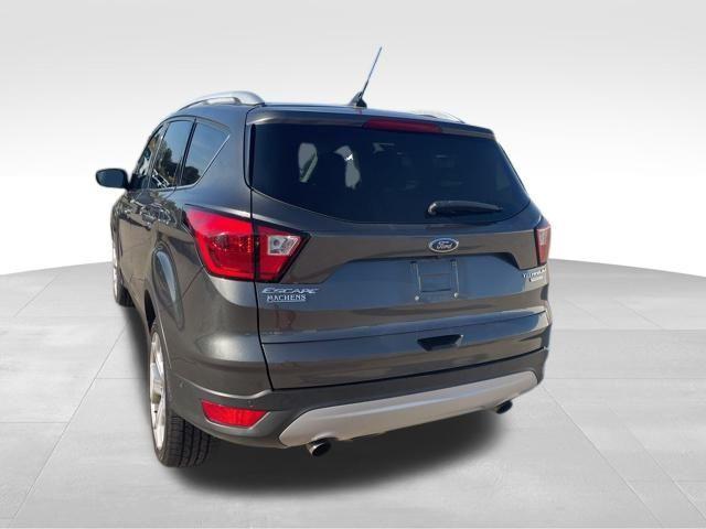 2019 ford escape titanium
