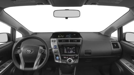 2016 Toyota Prius v (+)