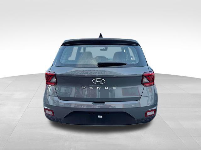 2021 hyundai venue se