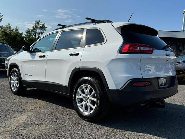 2016 jeep cherokee sport