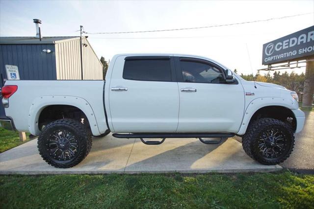 2011 toyota tundra limited
