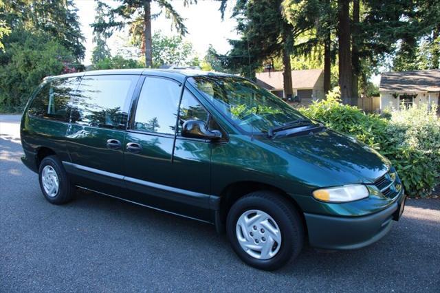1997 dodge grand caravan se