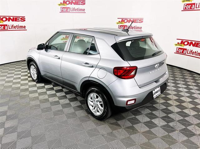 2024 hyundai venue se