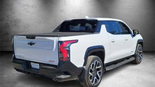 2024 Chevrolet Silverado