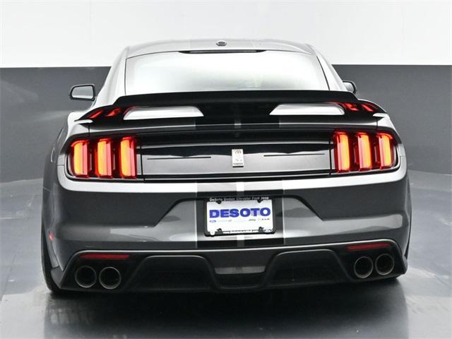 2019 ford shelby gt350 base
