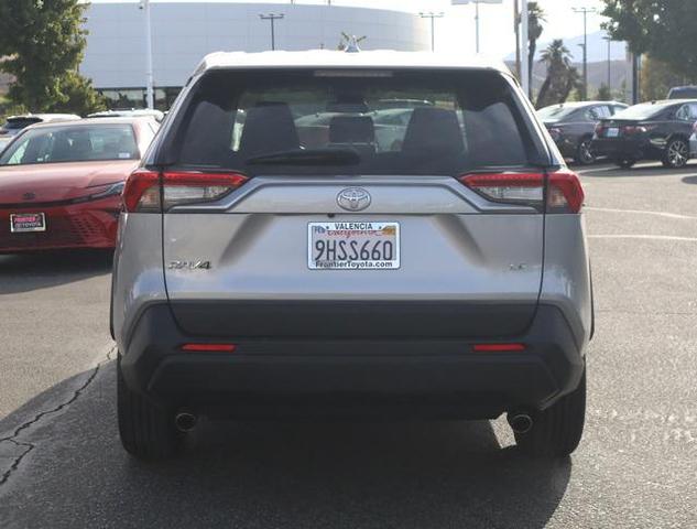 2024 toyota rav4 le