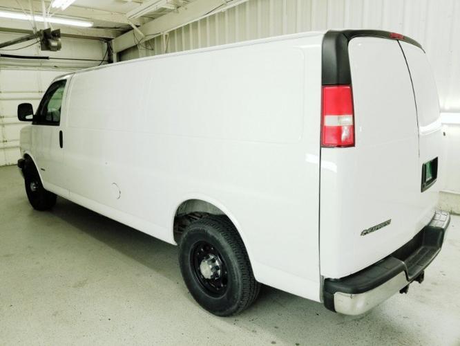 used 2007 chevrolet express 2500 extended omaha, ne 68117 for sale in omaha, nebraska