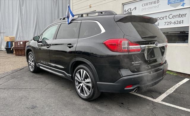 2022 subaru ascent limited 7-passenger
